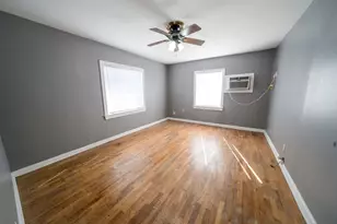 2218 1/2 Chapman St, Houston, TX 77009 - Photo 2