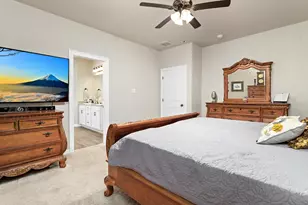 703 Cottonwood Dr, Orange, TX 77630 - Photo 14