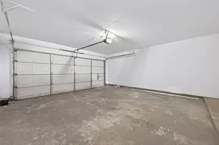 13715 Naomi Hollow Ln, Houston, TX 77082 - Photo 40