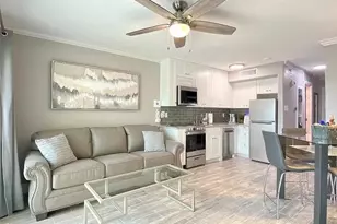 6300 Seawall Blvd, Galveston, TX 77551 - Photo 1