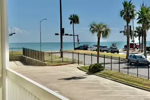 6300 Seawall Blvd, Galveston, TX 77551 - Photo 16