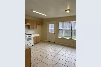 11019 Longtom Court, Houston, TX 77086 - Photo 14