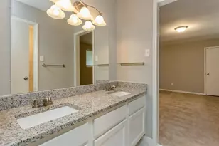 2715 Colony Dr, Sugar Land, TX 77479 - Photo 12