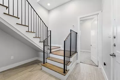 816 W 22nd Street, Houston, TX 77008 - Photo 12