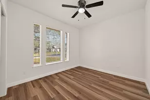 2834 Martina Dr, Friendswood, TX 77546 - Photo 18