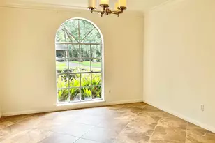 1022 Oak Leaf St, La Porte, TX 77571 - Photo 4