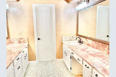 1022 Oak Leaf Street, La Porte, TX 77571 - Photo 36