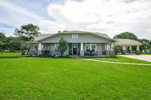 27644 Spring Hill Rd, Hempstead, TX 77445 - Photo 2