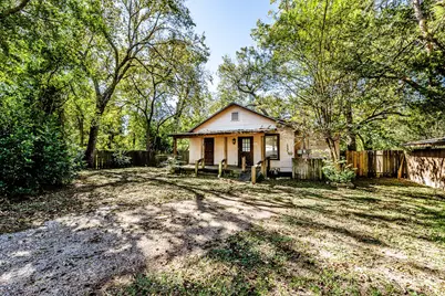 303 W Worsham Street, Willis, TX 77378 - Photo 18