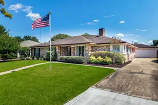 3615 Point Clear Dr, Missouri City, TX 77459 - Photo 2