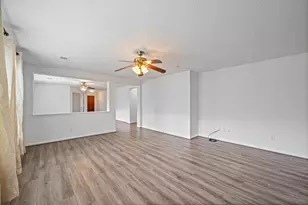 16011 Arapaho Bend Ln, Cypress, TX 77429 - Photo 10