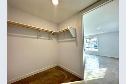 808 Oakhurst Street #3, Houston, TX 77023 - Photo 10