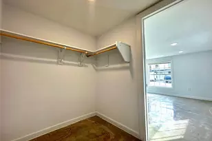 808 Oakhurst St, Houston, TX 77023 - Photo 10