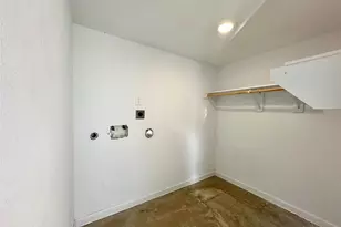 808 Oakhurst St, Houston, TX 77023 - Photo 8