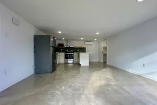 808 Oakhurst St, Houston, TX 77023 - Photo 6