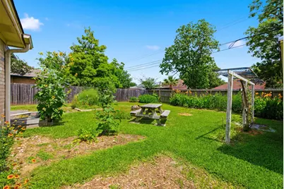 3912 Sierra Court, Bryan, TX 77802 - Photo 20