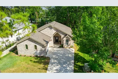 237 Camden Hills Drive, Montgomery, TX 77356 - Photo 2