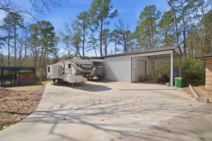 233 Pebble Creek, Livingston, TX 77351 - Photo 34