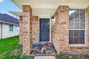 21627 Falvel Misty Dr, Spring, TX 77388 - Photo 2