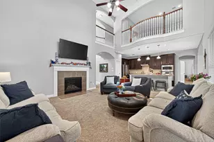 2019 Red Wren Cir, Katy, TX 77494 - Photo 12