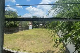 2030 Bissonnet St, Houston, TX 77005 - Photo 12