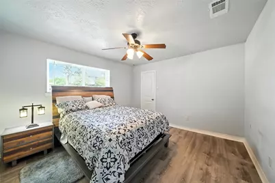 803 Bradwell Drive, Houston, TX 77062 - Photo 22