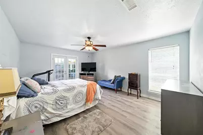 803 Bradwell Drive, Houston, TX 77062 - Photo 16