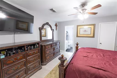 2022 Williamsburg Court N, League City, TX 77573 - Photo 12