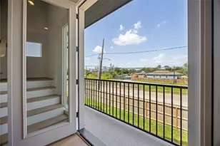 2806 Mills St, Houston, TX 77026 - Photo 22