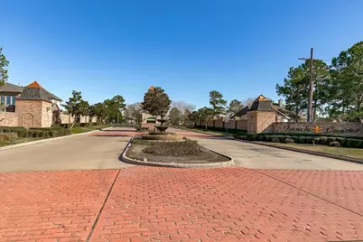 12571 St Peter Court, Willis, TX 77318 - Photo 4