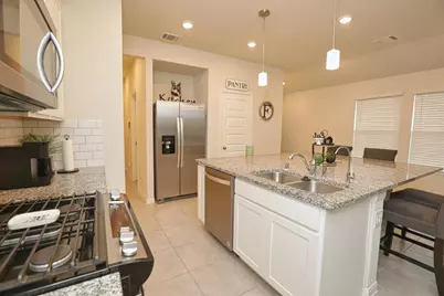 2051 W Darlington Oak Court, Conroe, TX 77304 - Photo 18