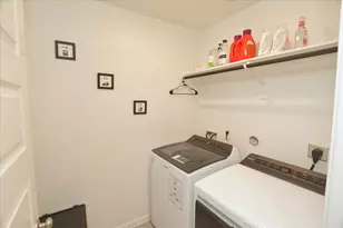 2051 W Darlington Oak Ct, Conroe, TX 77304 - Photo 20