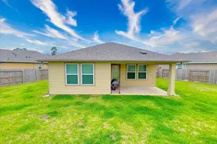 2051 W Darlington Oak Ct, Conroe, TX 77304 - Photo 44