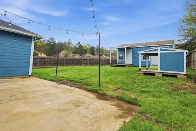 2078 Midlane Drive, Conroe, TX 77301 - Photo 16