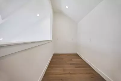 5329 Dora Street, Houston, TX 77005 - Photo 18