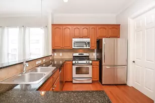 1148 W 25th St, Houston, TX 77008 - Photo 8