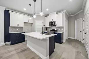938 South St, Houston, TX 77088 - Photo 8
