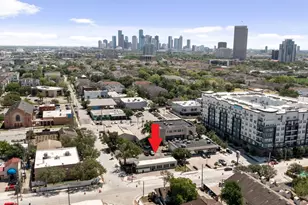 722 Durham Dr Dr, Houston, TX 77007 - Photo 1