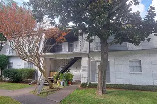 9017 Rue Cambon St, Houston, TX 77074 - Photo 2