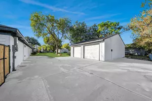 1138 Nancy St, Pearland, TX 77581 - Photo 4
