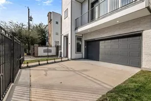 6106 Clarkson Ln, Houston, TX 77055 - Photo 22