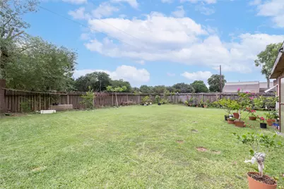 15119 Plaza Libre Drive, Houston, TX 77083 - Photo 28