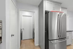 15119 Plaza Libre Dr, Houston, TX 77083 - Photo 10