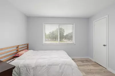 15119 Plaza Libre Drive, Houston, TX 77083 - Photo 24