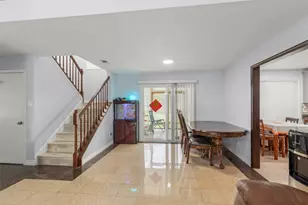 15119 Plaza Libre Dr, Houston, TX 77083 - Photo 6