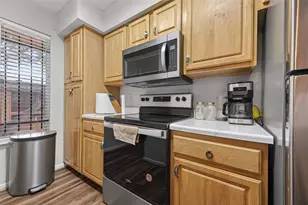 10555 Turtlewood Ct, Houston, TX 77072 - Photo 14