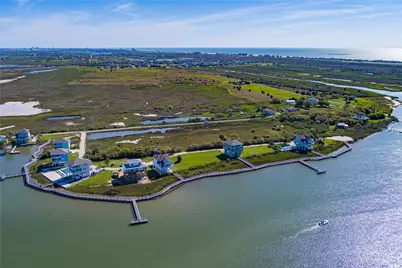 3226 Road Less Traveled, Galveston, TX 77554 - Photo 38