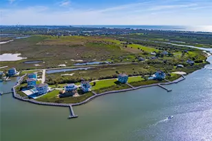 3226 Rd Less Traveled, Galveston, TX 77554 - Photo 38