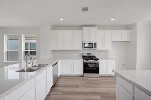11403 Galway Grv Dr, Houston, TX 77047 - Photo 6