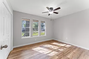 2126 Eagle Point Rd, Crosby, TX 77532 - Photo 14